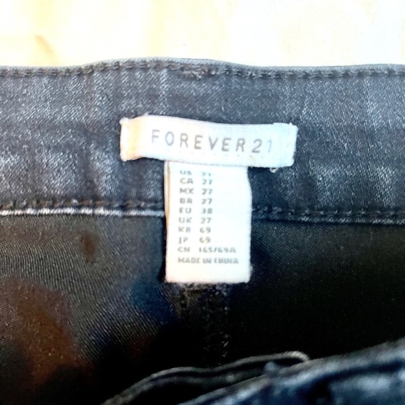 Black skinny straight leg f21 - Picture 2 of 3